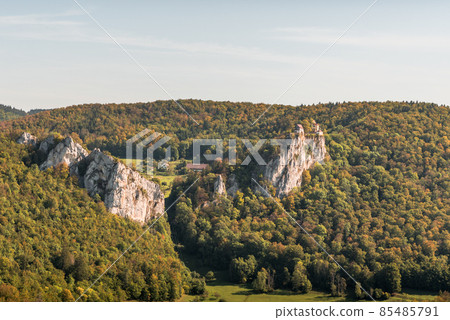 View from the Knopfmacherfelsen lookout in Danube Valley, Swabian Alb, Germany 85485791