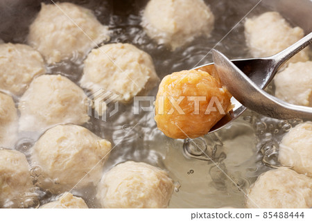 Chicken dumplings, chicken dumplings, meat dumplings, meat dumplings, cooking, cooking 85488444
