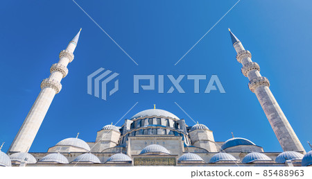 Exterior low angle day shot of domes Suleymaniye Mosque, Istanbul, Turkey 85488963