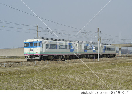 北陸本線 加賀-笠間-三河 JR West Kilo 59 Series (Fukuchiyama) Sayshell 85491035