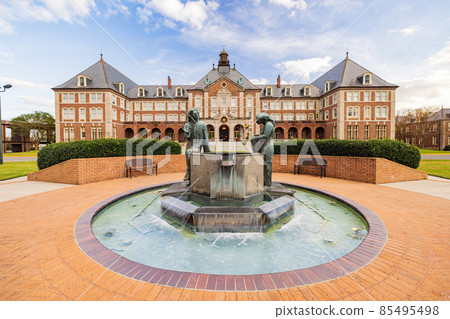 Exterior view of the Notre Dame Seminary Graduate School of Theology 85495498