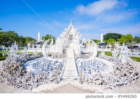 Wat Rong Khun - White Temple in Chiang Rai 85498260