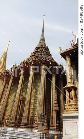 Placey Rattanachedi Pramondop Wat Phra Kaew Placey Rattanachedi Pramondop Wat Phra Kaew 85499998
