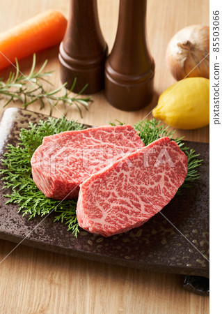國產和牛厚片大腿肉（新心） 85503066