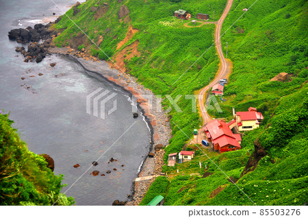 Motoji coast overlooking Mt.Tsubame in the southern part of Rebun Island 85503276