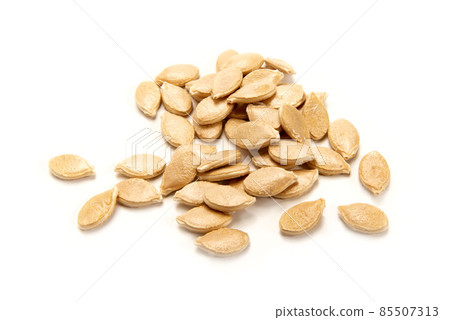 Dried pumpkin seeds 85507313
