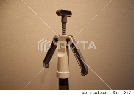 Wine opener corkscrew wing 85511837