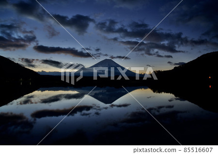 Blue hour: Mt. Fuji Blue hour: Mt. Fuji 85516607