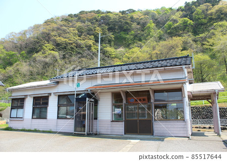 北陸本線浦本站 (1) 85517644