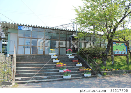 北陸本線 灘地站 (1) 85517706