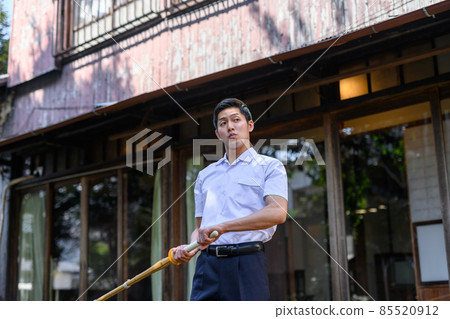 男學生肖像夏季版 男學生肖像夏季版 85520912