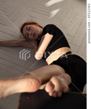 Young white european woman on the floor 85522363