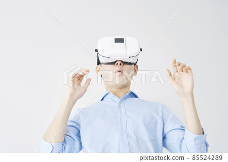 男性VR護目鏡驚喜 85524289