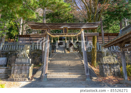 Handicapped shrine 85526271