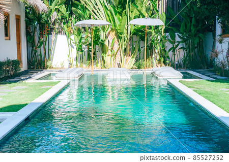 Resort hotel pool Bali 85527252