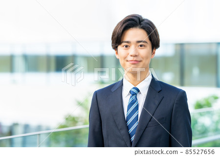 Office young businessman shooting cooperation "LINK FOREST" 85527656