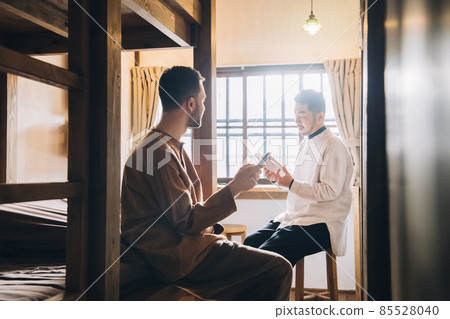 在賓館遠程工作的圖片 在賓館遠程工作的圖片 85528040