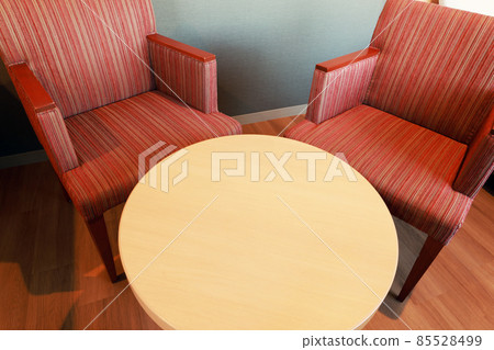 桌子和椅子 85528499