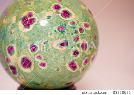 Ruby in Zoisite Zoisite Ruby Ruby in Zoisite Zoisite Ruby 85528655