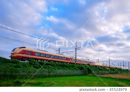 JNR color limited express 653 series JNR color limited express 653 series 85528979