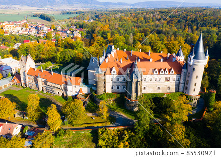 Medieval Zleby castle 85530971