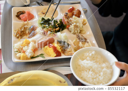 A plate with a buffet breakfast A plate with a buffet breakfast 85532117