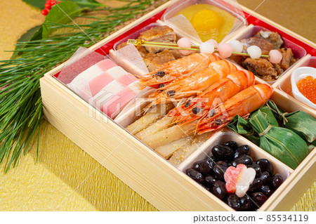 Mail order Japanese New Year dishes (shrimp, burdock, black soybeans, kamaboko, kuri-kinton, etc.) Mail order Japanese New Year dishes (shrimp, burdock, black soybeans, kamaboko, kuri-kinton, etc.) 85534119