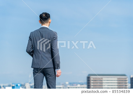 商業商人男性天空藍天 85534839