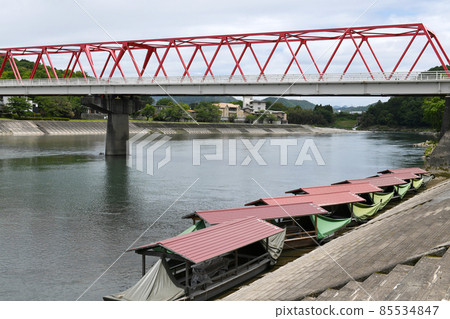 Oze cormorant fishing boat platform Oze cormorant fishing boat platform 85534847