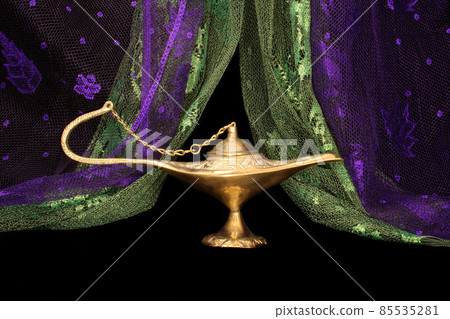 Vases and Scarves from the Middle East Afghanistan 85535281