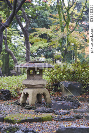 Stone lantern 85538333