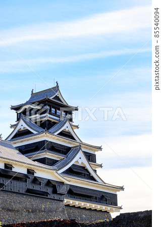 從熊本縣熊本市加藤神社看到的秋季熊本城復原圖 從熊本縣熊本市加藤神社看到的秋季熊本城復原圖 85540094