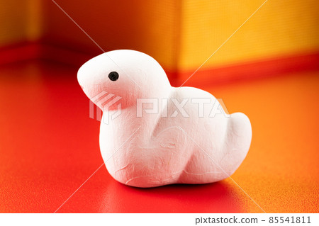 An ornament of year An ornament of year 85541811