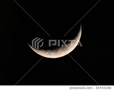 Crescent moon background black 85543266