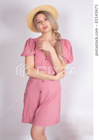 Young white european woman on grey 85543673