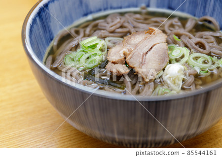 Duck soba 85544161
