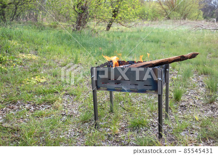 Picnic equipment black soot charcoal grill 85545431