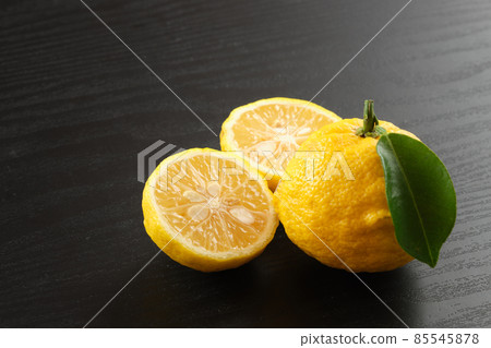 柚子木紋背 85545878