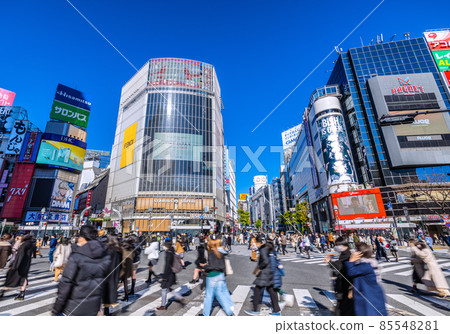 6波日本東京都市風光！ ......超過2600個國內威脅......澀谷是一個有威脅的人群......= 1月5日 85548281