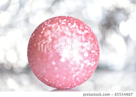 Pink glittering ball bokeh / circular / round background material Pink glittering ball bokeh / circular / round background material 85554987