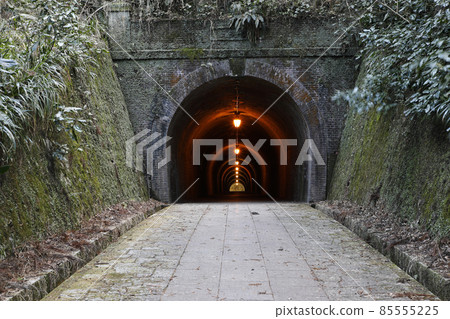 Meiji Tunnel 85555225