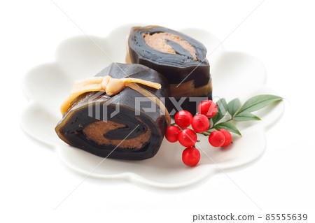 Konbu Maki salmon 85555639