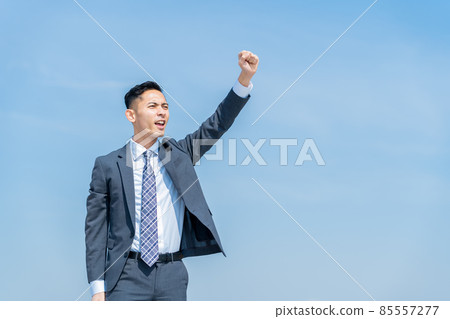 商業商人男性天空藍天 85557277