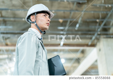商業建築建設房地產商人男子 85558088