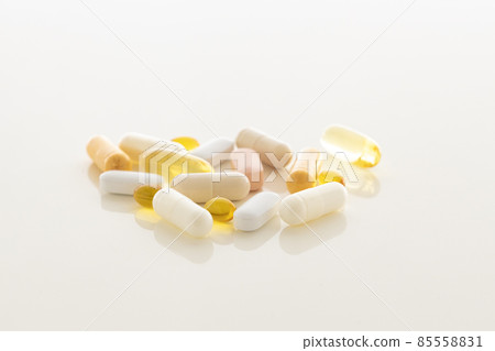 Supplements Multivitamin Health Supplements Supplements Multivitamin Health Supplements 85558831