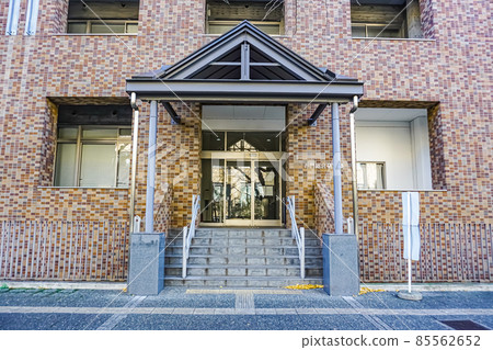 東京大學赤門綜合研究大樓 85562652