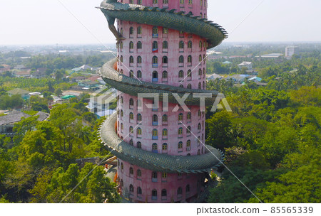 Aerial view of Wat Samphran or Chinese Dragon Temple in Sam Phran District in Nakhon Pathom province near Bangkok Urban City, Thailand. Tourist attraction landmark in travel trip concept. 85565339