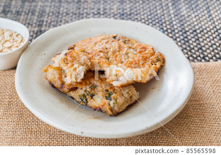 Nagaimo iron plate made with oatmeal 85565598