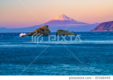 Kumomi Port in the evening Kumomi Port in the evening 85566449