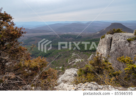 View from Beshik-Tau mountain in spring. Bakhchysarai, Crimea View from Beshik-Tau mountain in spring. Bakhchysarai, Crimea 85566595